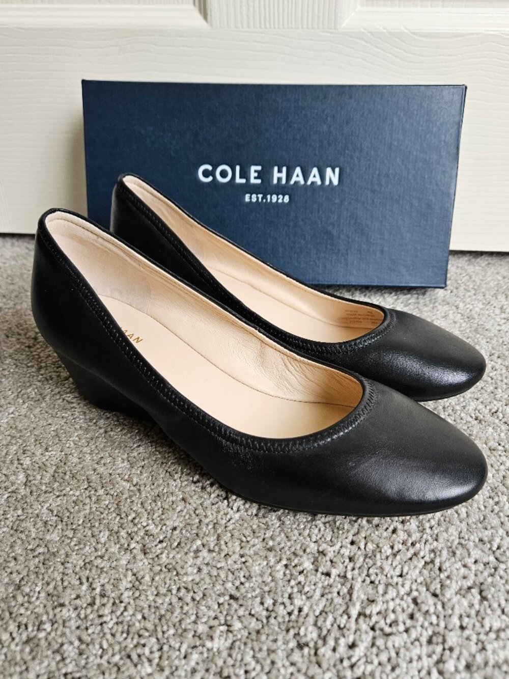 Cole Haan Sadie Low Heel Black Leather Wedge Pumps Size 8